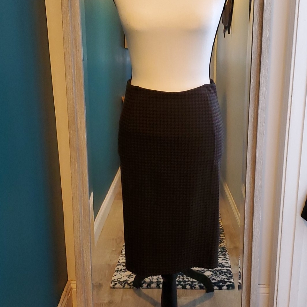Liverpool Pencil Skirt